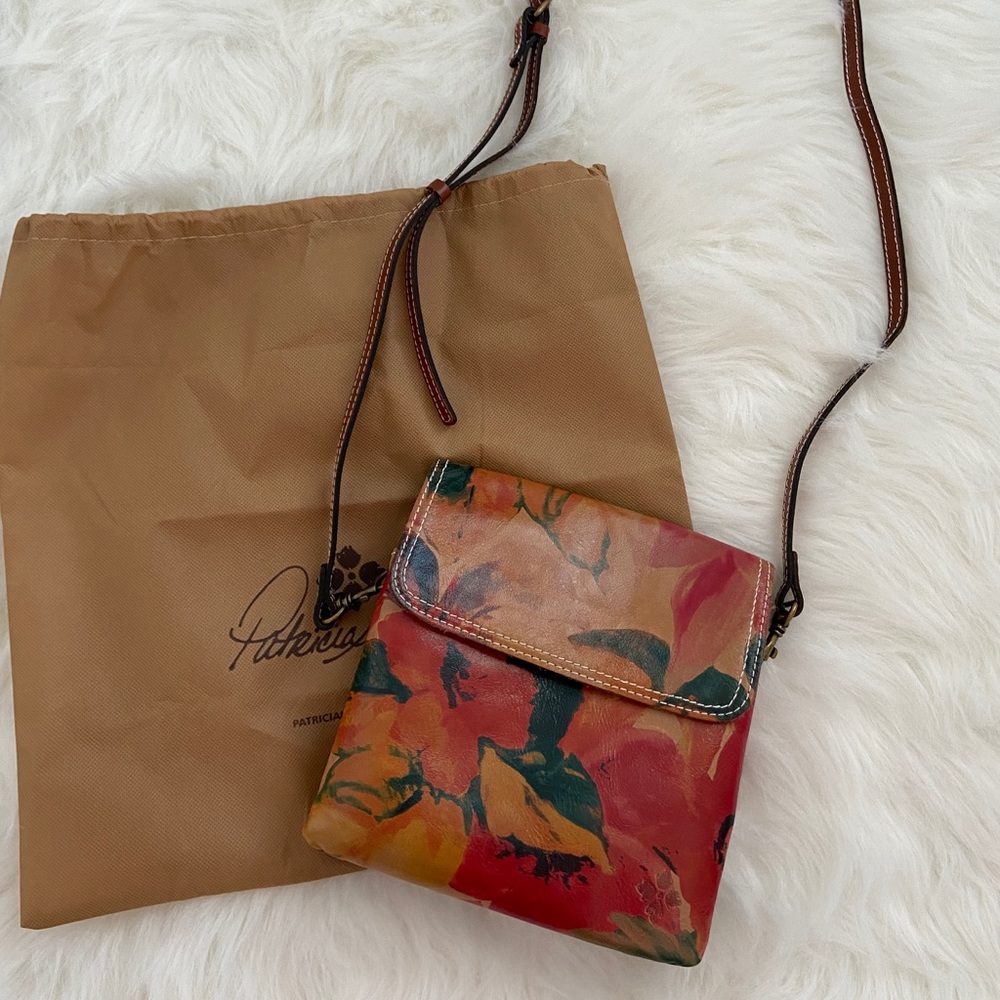 SOLD - Patricia Nash Crossbody